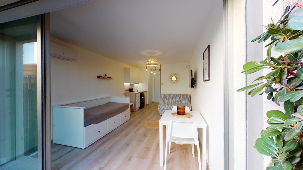 Magnifique Rez De Jardin 4 Couchages Lägenhet Agde Exteriör bild