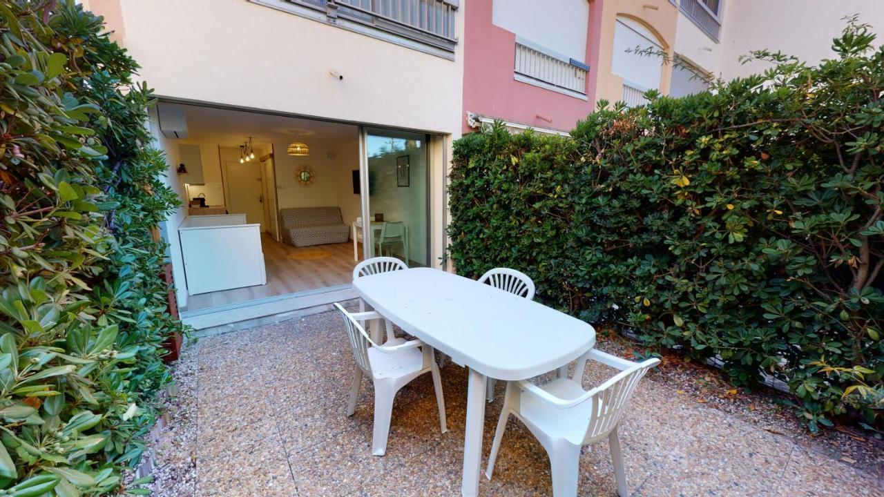 Magnifique Rez De Jardin 4 Couchages Lägenhet Agde Exteriör bild